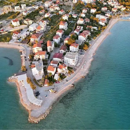 Holiday House Pola Apartment Zaboric
